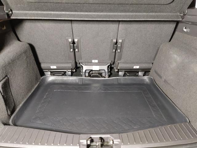 Ford / C-MAX / Grau / / / , Beispielbilder, ggf. teilweise mit Sonderausstattung