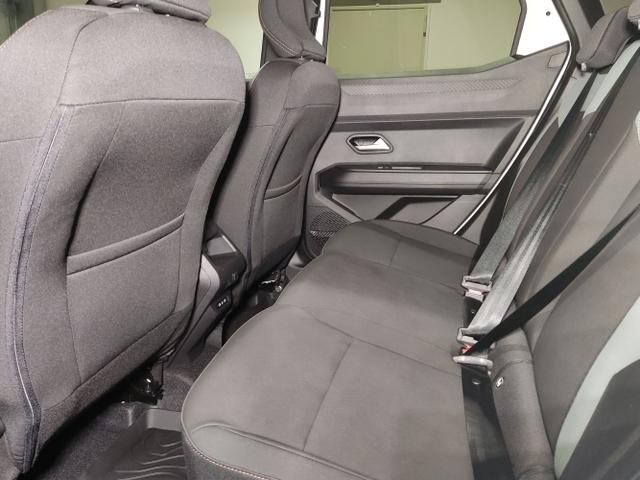 Dacia / Duster / Weiß / / / , Beispielbilder, ggf. teilweise mit Sonderausstattung