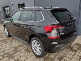 Skoda Kamiq 130 Jahre Premium Edition 1.5 TSI 150 PS DSG Anhängerkupplung-AppleCarPlay-AndroidAuto-Winterpaket-Alcantara-DAB-Tempomat-Totwinkelassist-Kamera-SunSet-el.Heckklappe-17''Alu 