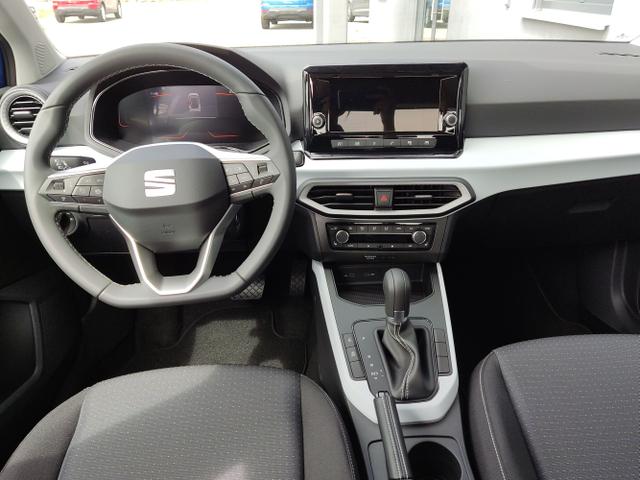 Seat / Arona / Blau / / / , Beispielbilder