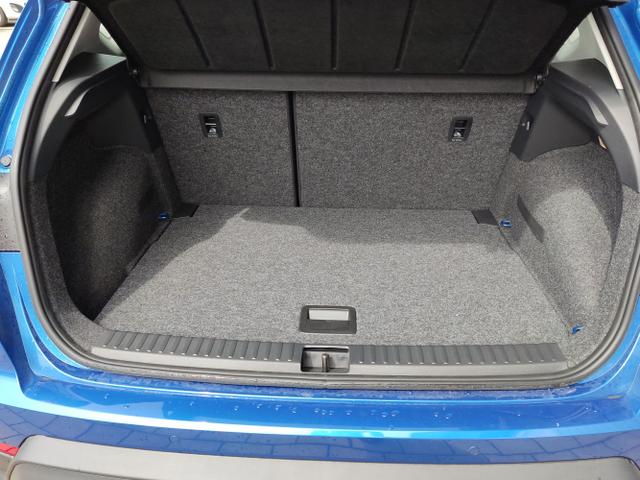 Seat / Arona / Blau / / / , Beispielbilder
