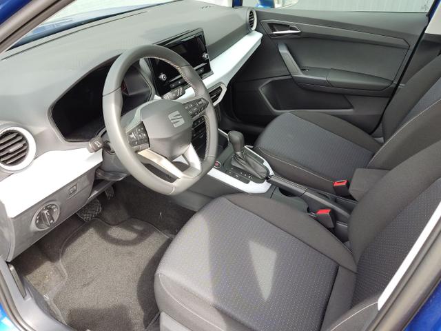 Seat / Arona / Blau / / / , Beispielbilder