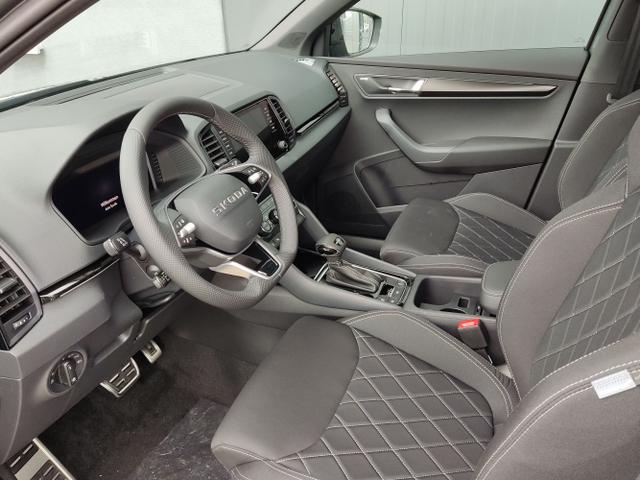 Skoda / Karoq / Grau / / / , Beispielbilder, ggf. teilweise mit Sonderausstattung