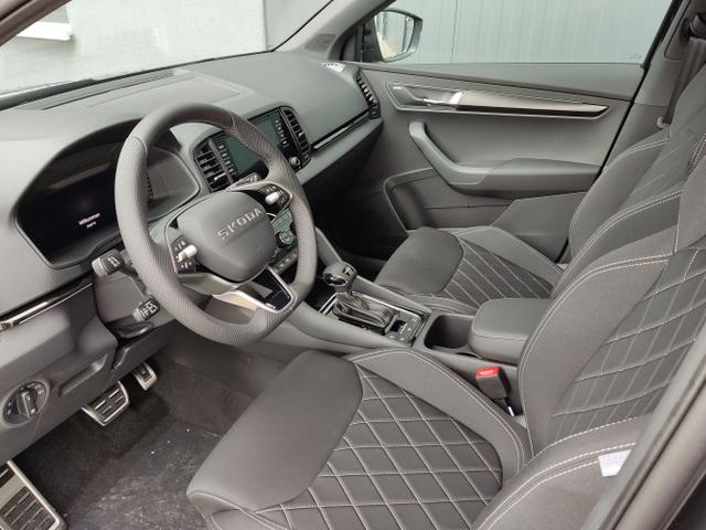 Skoda / Karoq / Schwarz / / / , Beispielbilder