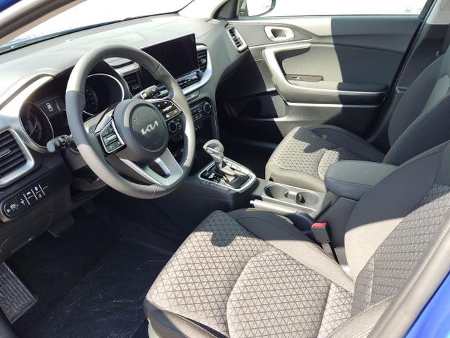 Kia / Ceed Sportswagon / Blau / / / , Beispielbilder