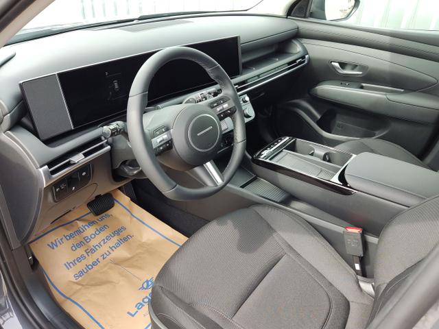 Hyundai / TUCSON / Grau / / / , Beispielbilder, ggf. teilweise mit Sonderausstattung