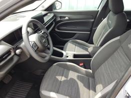 Jeep Avenger Longitude 1.2 e-Hybrid 110 PS DCT AndroidAuto/AppleCarplay-beheizte Frontscheibe-Sofort 