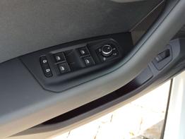 Volkswagen Touareg Limited 3.0 V6 TDI 4Motion Automatik-Anhängerkupplung-Navi-Keyless-ACC-Sitzheizung-Lenkradheizung-el.Heckklappe-18''Alu-Sofort 