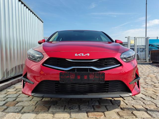 Kia / Ceed Sportswagon / Rot / / / , Beispielbilder, ggf. teilweise mit Sonderausstattung