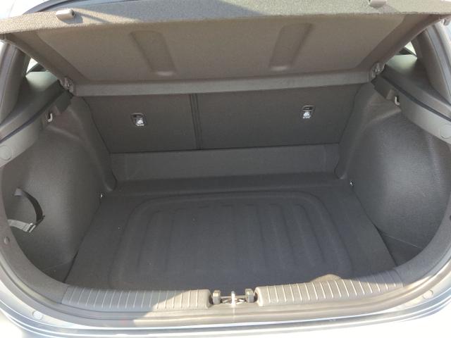 Kia / Ceed Sportswagon / Silber / / / , Beispielbilder, ggf. teilweise mit Sonderausstattung