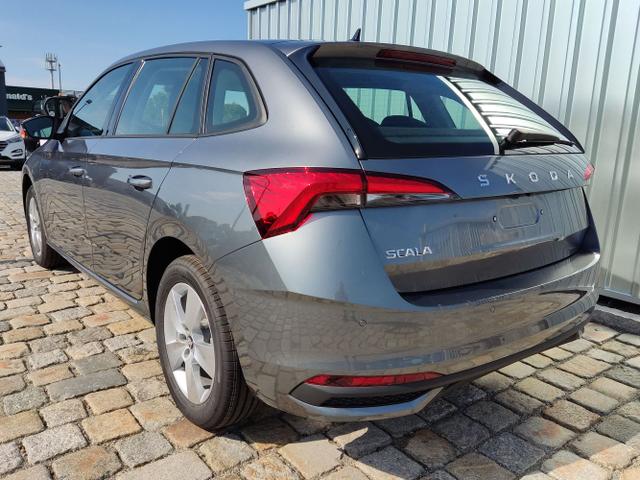 Skoda / Scala / Grau / / / 