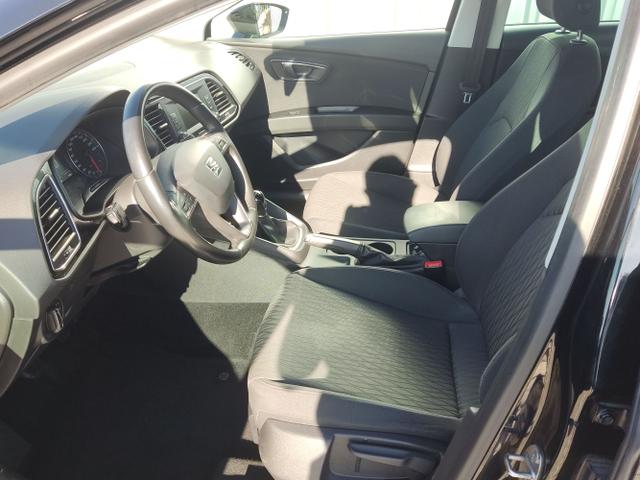 Seat / Leon Sportstourer / Schwarz / / / , Beispielbilder, ggf. teilweise mit Sonderausstattung