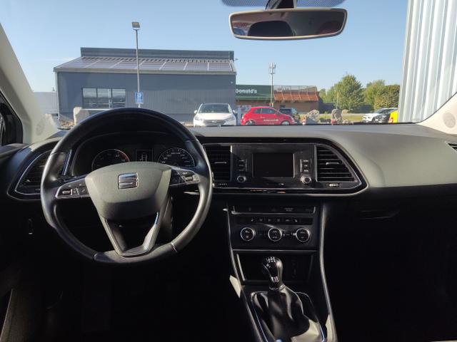 Seat / Leon Sportstourer / Schwarz / / / , Beispielbilder, ggf. teilweise mit Sonderausstattung