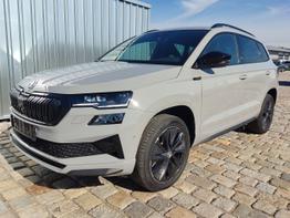 Skoda Karoq Sportline 1,5 TSI 150 PS DSG Navi-4x Sitzheizung-Canton Sound-Anh&auml;ngerkupplung-LED-Matrix-AppleCarPlay-Android-Auto-ACC-Kessy-2-Zonen-Klimaautomatik-18''Alu-Sofort 