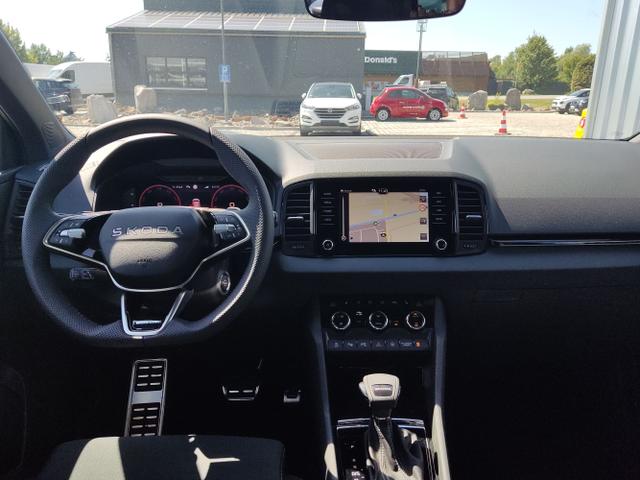 Skoda / Karoq / Weiß / / / , Beispielbilder, ggf. teilweise mit Sonderausstattung
