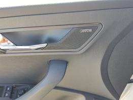 Skoda Karoq Sportline 1,5 TSI 150 PS DSG Navi-4x Sitzheizung-Canton Sound-Anhängerkupplung-LED-Matrix-AppleCarPlay-Android-Auto-ACC-Kessy-2-Zonen-Klimaautomatik-18''Alu-Sofort 