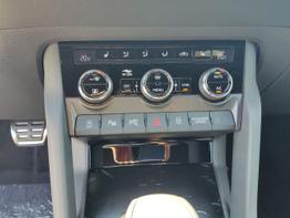 Skoda Karoq Sportline 1,5 TSI 150 PS DSG Navi-4x Sitzheizung-Canton Sound-Anhängerkupplung-LED-Matrix-AppleCarPlay-Android-Auto-ACC-Kessy-2-Zonen-Klimaautomatik-18''Alu-Sofort 