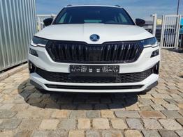 Skoda Karoq Sportline 1,5 TSI 150 PS DSG Navi-4x Sitzheizung-Canton Sound-Anhängerkupplung-LED-Matrix-AppleCarPlay-Android-Auto-ACC-Kessy-2-Zonen-Klimaautomatik-18''Alu-Sofort 