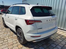Skoda Karoq Sportline 1,5 TSI 150 PS DSG Navi-4x Sitzheizung-Canton Sound-Anhängerkupplung-LED-Matrix-AppleCarPlay-Android-Auto-ACC-Kessy-2-Zonen-Klimaautomatik-18''Alu-Sofort 
