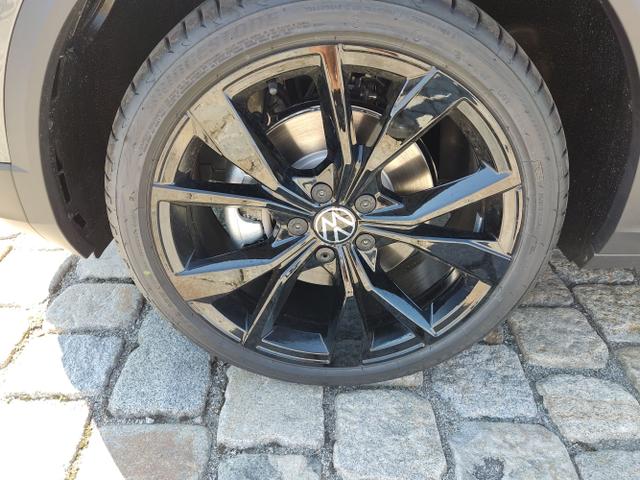 Volkswagen / T-Roc / Grau / / / , Beispielbilder