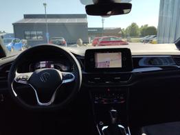 Volkswagen T-Roc Style 1,5 TSI 150 PS DSG AHK-IQ Light-Navi-ACC-Kamera-19 "Alu-IQ Drive 