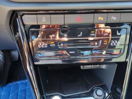 Volkswagen T-Roc Style 1,5 TSI 150 PS DSG AHK-IQ Light-Navi-ACC-Kamera-19 "Alu-IQ Drive 