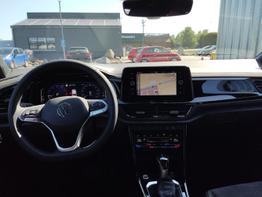 Volkswagen T-Roc Black Style 1,5 TSI 150 PS DSG AHK-IQ Light-Navi-ACC-Kamera-19 "Alu-IQ Drive 