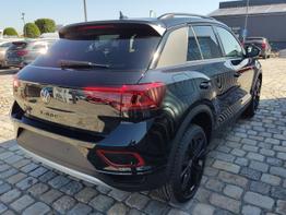 Volkswagen T-Roc Black Style 1,5 TSI 150 PS DSG AHK-IQ Light-Navi-ACC-Kamera-19 "Alu-IQ Drive 
