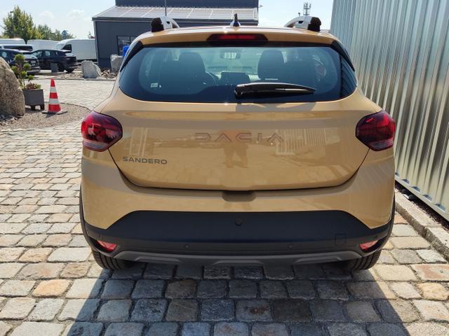 Dacia / Sandero Stepway / Beige / / / 