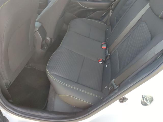 Hyundai / i20 / Weiß / / / 