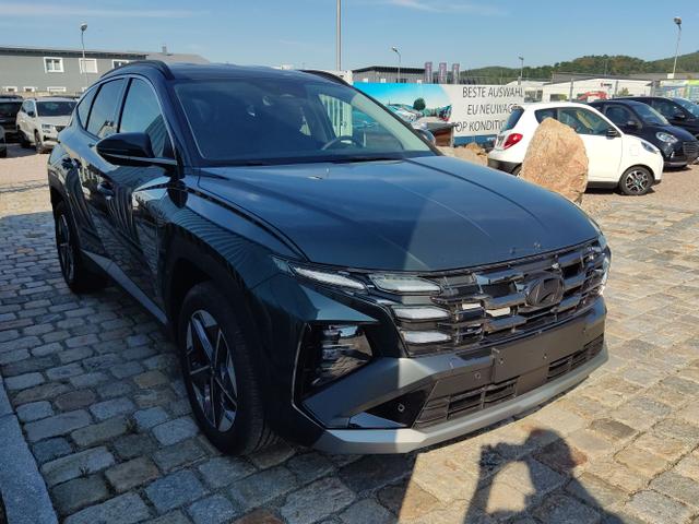 Hyundai / TUCSON / Grün / / / , Beispielbilder, ggf. teilweise mit Sonderausstattung