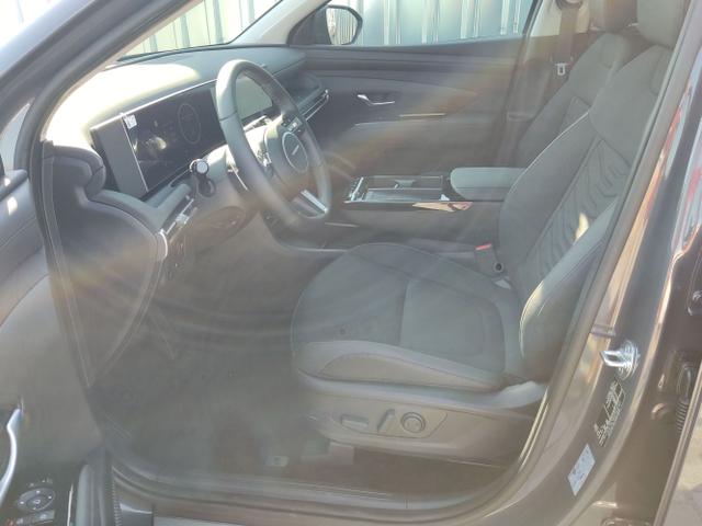 Hyundai / TUCSON / Grau / / / , Beispielbilder, ggf. teilweise mit Sonderausstattung