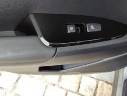 Kia Sportage Style1.6 T-GDI MHEV 160 PS 7DCT 4x4 -Navi 12,3 Zoll-Rückfahrkamera-el Sitze-4x SHZ-LED-17''Alu-Sofort 