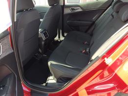 Kia Sportage Urban 1.6 T-GDI MHEV 160 PS -Navi 12,3 Zoll-Rückfahrkamera-AppleCarPlay-AndroidAuto-Klimaautomatik-SHZ-LED-17''Alu-Sofort 