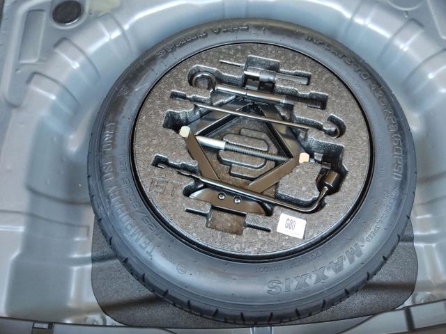 Kia / Ceed / Schwarz / / / , Beispielbilder, ggf. teilweise mit Sonderausstattung