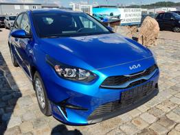 Kia Ceed Best 1.5 T-GDI 140 PS 6 Gang-Navi-AppleCarPlay-AndroidAuto-Winterpaket-Rückfahrkamera-2-Zonen-Klimaautomatik-Sofort 