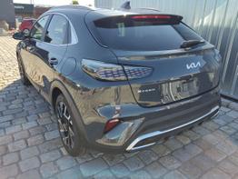 Kia XCeed STEEL EDITION 1.6 T-GDI 180 PS 7-DCT Automatik-Teilleder-Navi-AppleCarPlay-AndroidAuto-ACC-Klimaautomatik-Kessy-LED-Kamera-2xPDC-18''Alu-Sofort 