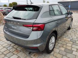 Skoda Fabia Sondermodell 130 Jahre 1.0 MPI 80 PS Virtuell Cockpit-Apple CarPlay/AndroidAuto-LED-Klima-Rückfahrkamera-Sitzheizung-LM 15"-Sofort 