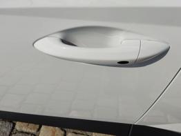 Hyundai TUCSON GO 1.6 T-GDI 48V 2WD 7DCT Navi-18"-2 Zonen Klimaautomatik-LED-Kamera-Sofort 