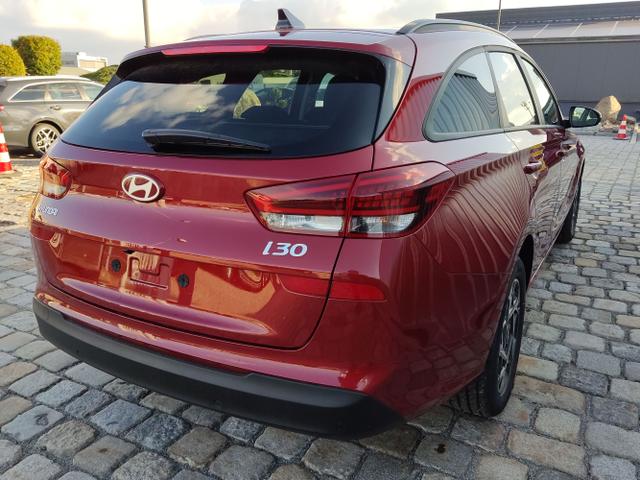 Hyundai i30 Kombi - Smart Plus Edition 1.0 T-GDI 100 PS 7DCT Navi-AppleCarPlay-AndroidAuto-Winterpaket-Rückfahrkamera-PDC-DAB-Klima-Tempomat-16''Alu-sofort