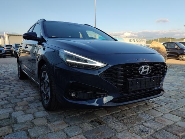 Hyundai / i30 Kombi / Blau / / / , Beispielbilder, ggf. teilweise mit Sonderausstattung