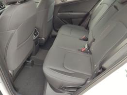 Kia Sportage Urban 1.6 T-GDI MHEV 160 PS -Navi 12,3 Zoll-Rückfahrkamera-AppleCarPlay-AndroidAuto-Klimaautomatik-SHZ-LED-17''Alu-Sofort 