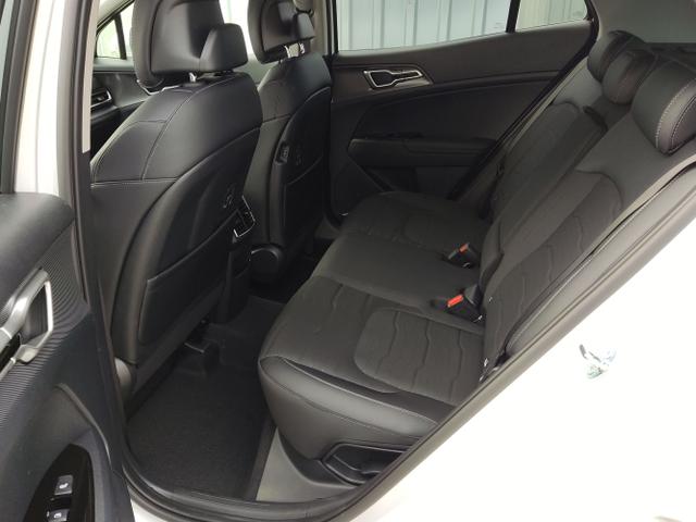 Kia / Sportage / Weiß / / / , Beispielbilder