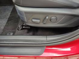 Kia Sportage Style1.6 T-GDI MHEV 160 PS 7DCT 4x4 -Navi 12,3 Zoll-Rückfahrkamera-el Sitze-4x SHZ-LED-17''Alu-Sofort 