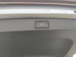 Skoda Karoq 130 Jahre Edition 1.5 TSI 150 PS DSG -Keyless-AppleCarPlay-AndroidAuto-2x PDC-Kamera-Sunset-Tempomat-2-Zonen-Klima-16''Alu-Sofort 