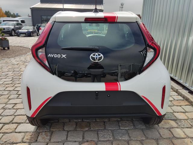 Toyota / Aygo X / Weiß / / / 