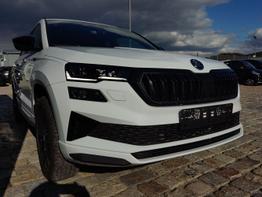 Skoda Karoq Sportline 2.0 TSI 190 PS 4x4 DSG Navi-Anhängerkupplung-Garantie-LED-Matrix-AppleCarPlay-Android-Auto-ACC-Kessy-2-Zonen-Klimaautomatik-18''Alu-Sofort 