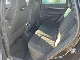 Skoda Karoq Sportline 2.0 TSI 190 PS 4x4 DSG Navi-Anhängerkupplung-Garantie-LED-Matrix-AppleCarPlay-Android-Auto-ACC-Kessy-2-Zonen-Klimaautomatik-18''Alu-Sofort 