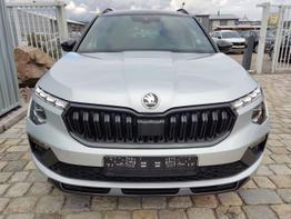 Skoda Kamiq Monte Carlo 1.5 TSI 150 PS DSG Panoramadach-Anhängerkupplung-Matrix-Kessy-Sofort 
