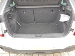 Skoda Kamiq Monte Carlo 1.5 TSI 150 PS DSG Panoramadach-Anhängerkupplung-Matrix-Kessy-Sofort 